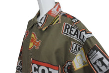 Load image into Gallery viewer, DOUBLET ダブレット STICKERS JAQUARD COAH JACKET ステッカー コーチジャケット サイズ S カーキ 美品 中古 4c071560