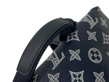 Load image into Gallery viewer, 新品未使用 LOUISVUITTON ルイヴィトン アポロバッグ モノグラムインク アップサイドダウン リュックサック M43676 ネイビー 中古 4c072865