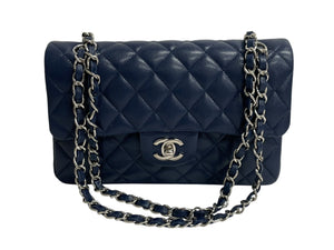 極美品 CHANEL シャネル チェーンショルダーバッグ マトラッセ23 キャビアスキン ネイビー シルバー金具 24番台 中古 4c075674