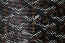 Load image into Gallery viewer, 極美品 GOYARD ゴヤール プリュメ ショルダーバッグ レザー PVC ブラックシルバー金具中古 4c075713