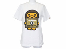 画像をギャラリービューアに読み込む, A BATHING APE アベインシングエイプ ゴールドエイプカード プリント Tシャツ ホワイト S レディース 美品 13598正規