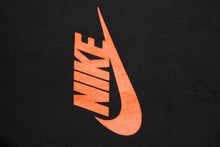 Load image into Gallery viewer, VLONE NIKE x fragment PARKING GINZA ナイキ ヴィーロン フラグメント 半袖Ｔシャツ ブラック オレンジ サイズS 美品 中古 23263