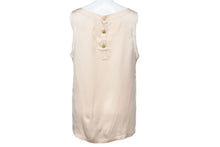Load image into Gallery viewer, CHANEL シャネル タンクトップ トップス ココマークボタン シルク ピンク ゴールド金具 サイズ40 美品 中古 23770