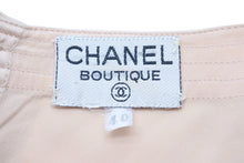 Load image into Gallery viewer, CHANEL シャネル タンクトップ トップス ココマークボタン シルク ピンク ゴールド金具 サイズ40 美品 中古 23770