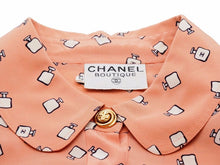Load image into Gallery viewer, CHANEL シャネル ヴィンテージ 香水柄 ワンピース 42 総柄 ピンク ココマーク 長袖 クローバーボタン 中古 24970 正