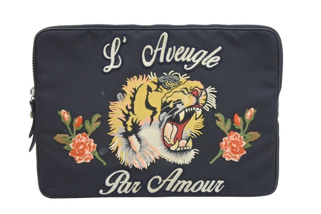 GUCCI グッチ エンブロイダリー タイガー クラッチバッグ ラップトップケース 虎 刺繍 473884 ブラック キャンバス 美品 中古 25405