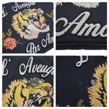 Load image into Gallery viewer, GUCCI グッチ エンブロイダリー タイガー クラッチバッグ ラップトップケース 虎 刺繍 473884 ブラック キャンバス 美品 中古 25405