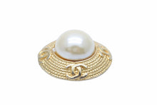 Load image into Gallery viewer, CHANEL シャネル フェイクパール イヤリング ココマーク ゴールド GP 36.4g アクセサリー ジュエリー ロゴ 小物 中古 25722
