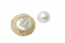 Load image into Gallery viewer, CHANEL シャネル フェイクパール イヤリング ココマーク ゴールド GP 36.4g アクセサリー ジュエリー ロゴ 小物 中古 25722