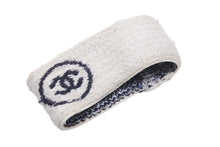 Load image into Gallery viewer, CHANEL シャネル ヘア＆リストバンド ココマーク towel ホワイト ブラック ヘッドバンド スポーツライン 中古 28497