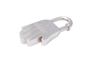 HERMES エルメス 2002 ANNEE DE LA MAIN ハンド チャーム カデナ アクセサリー 小物 GP シルバー 美品 中古 28648