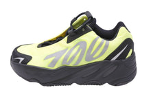 画像をギャラリービューアに読み込む, 未使用品 adidas Yeezy Boost 700 MNVN ブラック キッズ イージーブースト シューズアスリート キッズ ネオンイエロー FY3724 中古 28922 