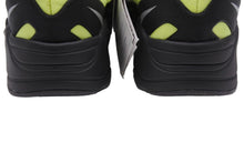 画像をギャラリービューアに読み込む, 未使用品 adidas Yeezy Boost 700 MNVN ブラック キッズ イージーブースト シューズアスリート キッズ ネオンイエロー FY3724 中古 28922 