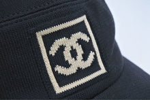画像をギャラリービューアに読み込む, CHANEL シャネル 超レア スポーツライン キャップ CAP 帽子 ブラック コットン M サイズ調節可能 美品 中古 29528