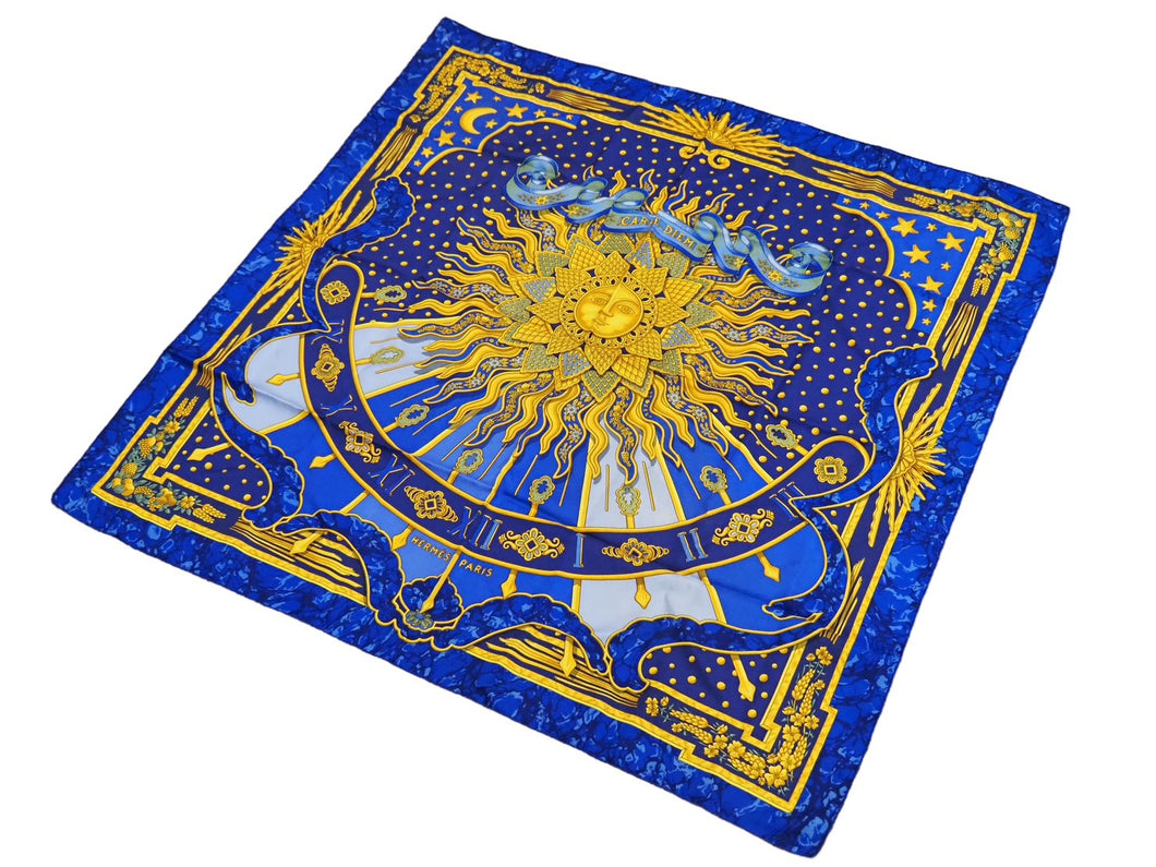 HERMES エルメス スカーフ カレ90 シルク CARPE DIEM 太陽 ブルー グリーン イエロー 美品 中古 31006