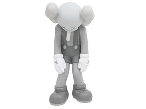 MEDICOM TOY メディコムトイ KAWS カウズ フィギュア 2017年 KAWS SMALL LIE グレー オブジェ 美品 31552