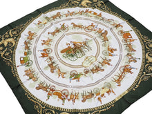 Load image into Gallery viewer, HERMES エルメス カレ90 スカーフ LA PROMENADE DE LONGCHAMPS ロンシャンへの散歩 シルク グリーン 中古 31643