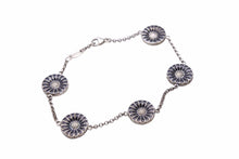 Load image into Gallery viewer, GEORG JENSEN ジョージジェンセン デイジー ブレスレット 腕輪 フラワー 花 シルバー925 ブラック レディース 美品 中古 31646