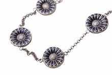 Load image into Gallery viewer, GEORG JENSEN ジョージジェンセン デイジー ブレスレット 腕輪 フラワー 花 シルバー925 ブラック レディース 美品 中古 31646