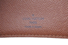 Load image into Gallery viewer, 極美品 LOUIS VUITTON ルイヴィトン M61666 モノグラムパンダ ポルトフォイユ・マルコ 村上隆 2つ折り財布 中古 31682