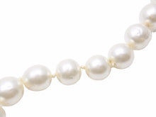 Load image into Gallery viewer, CHANEL シャネル パール ネックレス ターラント チェーン ゴールド 95年 ヴィンテージ レディース 中古 32640