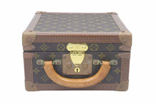 Load image into Gallery viewer, LOUIS VUITTON ルイヴィトン トランクケース モノグラム 97年 M47114 タボール26 32741