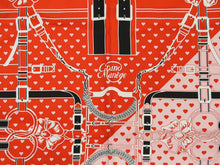 Load image into Gallery viewer, HERMES エルメス カレ70 スカーフ 19SS Heart Bag ハート バッグ アクセサリー シルク レッド ピンク 美品 中古 32810
