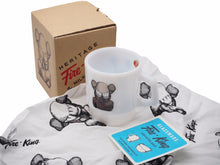 Load image into Gallery viewer, 未使用 KAWS TOKYO FIRST Fire-King Stacking Mug スタッキングマグ カウズ トウキョウ ファースト マグカップ 中古 33582