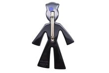 Load image into Gallery viewer, PRADA プラダ 水兵 人形 バッジ ブローチ ピンズ チャーム ブラック 黒色 レザー レディース アクセサリー 良好 中古 33857