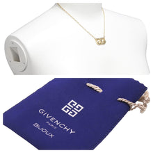Load image into Gallery viewer, VINTAGE GIVENCHY ジバンシィ ペンダント ネックレス ロゴ ゴールドカラー アクセサリー 1977年 中古 33970
