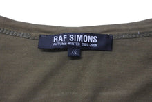 画像をギャラリービューアに読み込む, RAF SIMONS ラフシモンズ 05AW MMXXII TEE Tシャツ 半袖 アーカイブ ポルターガイスト期 コットン カーキ 46 メンズ 良好 N34309