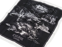 Load image into Gallery viewer, 新品同様 CELINE セリーヌ モナコ 2021 シルク バンダナ ブラック ホワイト シルク レディース100% イタリア製 中古 34514