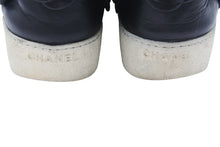 Load image into Gallery viewer, CHANEL シャネル カメリア ハイカットスニーカー スニーカー ブラック G29046 ココマーク ラバー サイズ37 レディース 中古 N34691