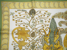 Load image into Gallery viewer, HERMES エルメス カレ90 スカーフ LES LEJENDES DE L&#39;ARBRE 木の伝説 兆候 ライオン グリーン TD20180 美品 35037