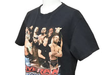 Load image into Gallery viewer, プロレス ヴィンテージ tシャツ live raw 2015 古着 トップス コレクション 格闘技 ブラック コットン 良品 中古 35325