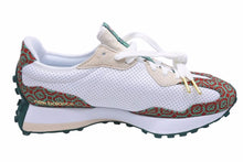 Load image into Gallery viewer, 新品同様 New Balance ニューバランス Casablanca カサブランカ スニーカー 靴 327 RED MONOGRAM MS327CAA ホワイト 中古 35409