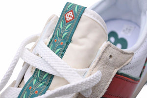 新品同様 New Balance ニューバランス Casablanca カサブランカ スニーカー 靴 327 RED MONOGRAM MS327CAA ホワイト 中古 35409