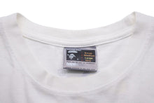画像をギャラリービューアに読み込む, BAPE × Medicom Bearbrick ベイプ ベアブリック Tシャツ 半袖 カットソー プリント 人形 ホワイト マルチ sizeL メンズ 良好 36263