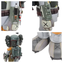 Load image into Gallery viewer, カウズ KAWS ×STAR WARS×MEDICOM TOY Boba Fett Companion KAWS Version フィギュア カーキ 新古品 未使用品 中古 36921
