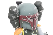 Load image into Gallery viewer, カウズ KAWS ×STAR WARS×MEDICOM TOY Boba Fett Companion KAWS Version フィギュア カーキ 新古品 未使用品 中古 36921