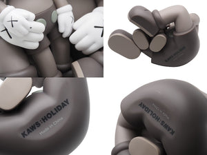 KAWS カウズ Holiday ホリデイ 親子 OriginalFake CHANGBAI MOUNTAIN フィギュア MEDICOMTOY ブラウン 美品 中古 36922