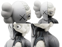 Load image into Gallery viewer, KAWS カウズ OPEN EDITION オープンエディション 2016 人体模型 MEDICOMTOY メディコムトイ アート グレー 美品 中古 36930