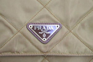 PRADA プラダ ショルダーバック バック バック ゴールド チェーン 三角プレート ナイロン キルティング ユニセックス 美品 37407
