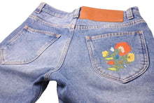 Load image into Gallery viewer, LOEWE ロエベ 2020春夏 デニムパンツ 花柄 フローラル 刺繍 FLORAL EMBROIDERY JEANS S2102420IB サイズ34 レディース 良好 37693