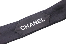 Load image into Gallery viewer, CHANEL シャネル 蝶ネクタイ リボンタイ ブラック ヴィンテージ 09A シルク ネクタイ チョーカー ユニセックス 37786