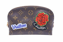 Load image into Gallery viewer, LOUIS VUITTON ルイヴィトン モノグラム ポシェット コスメティック 化粧ポーチ M43998 ポーチ 良品 中古 37963 正規品