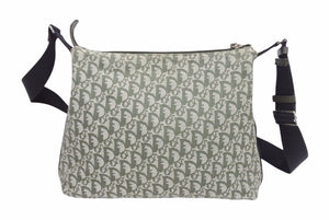 DIOR ディオール ヴィンテージ BOB0071 ショルダーバック カーキ トロッター トロッター柄 ユニセックス 中古 37985