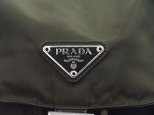画像をギャラリービューアに読み込む, PRADA プラダ ヴィンテージ ミニバックパック ナイロン レザー カーキ シルバー金具 レディース 中古 N38137
