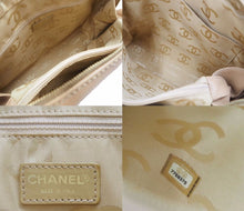 Load image into Gallery viewer, シャネル CHANEL ワイルドステッチ ココマーク トートバッグ ハンドバッグ ラムスキン ベージュ 美品 中古 38494
