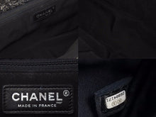 画像をギャラリービューアに読み込む, CHANEL シャネル マトラッセ ツイード ２６番台 2018年 ターンロック レディース ココマーク 良好 38712 正規品
